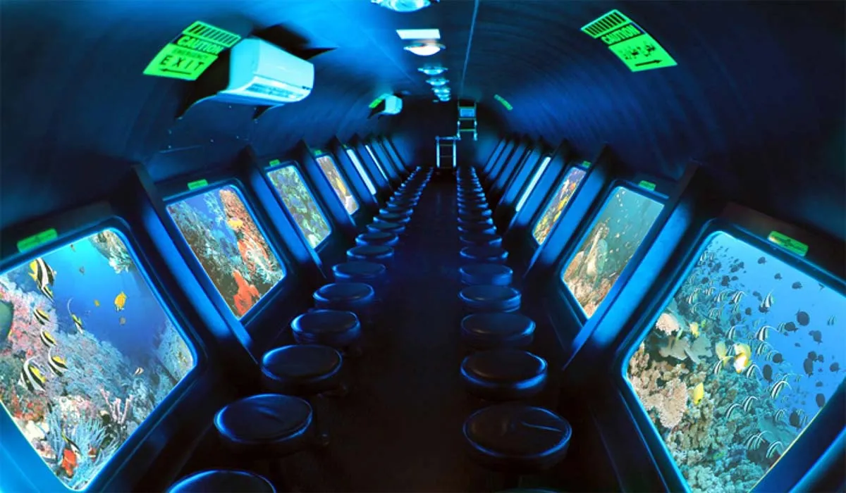 Royal Sea Scope Semi-Submarine Cruise in Hurghada